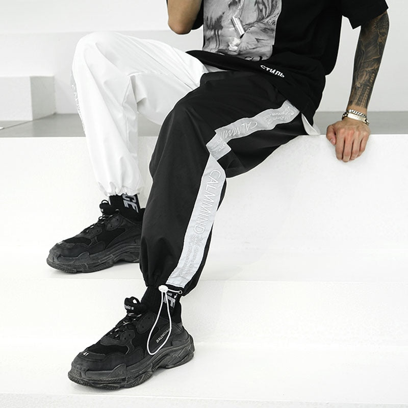 "BLACK/WHITE" MESOL SWEATPANTS